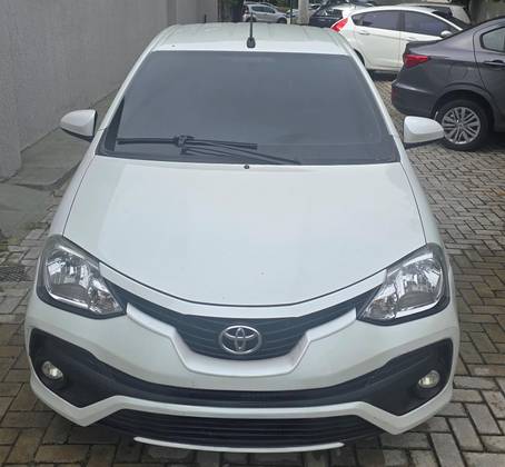 TOYOTA ETIOS 1.5 XS SEDAN 16V FLEX 4P AUTOMÁTICO